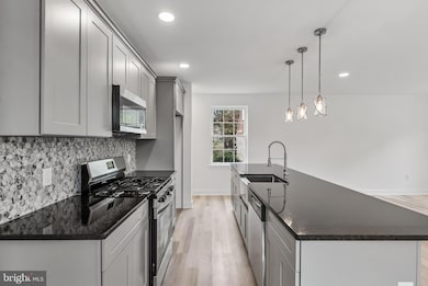 19 E 2nd Ave, Pine Hill, NJ 08021 - photo 7