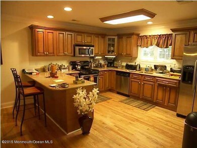 104 Center Ave, Atlantic Highlands, NJ 07716 - photo 2