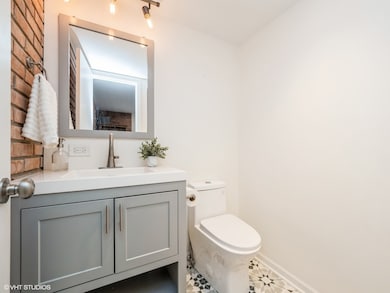 534 E Main St, Barrington, IL 60010 - photo 7