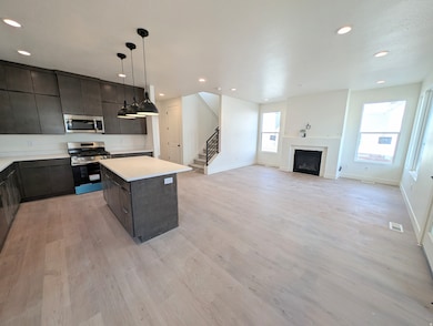 *Interior finished photos are of a previously built home of a similar floor plan for example purposes. Upgrades and finishes will vary*