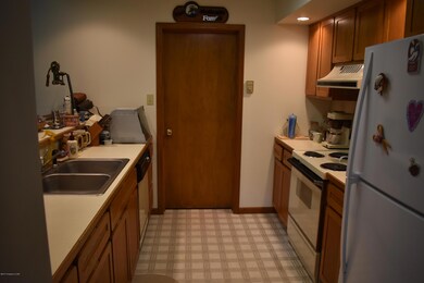 207 Kitchen