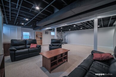 932 Hidden Lake Rd, Naperville, IL 60565 - photo 5