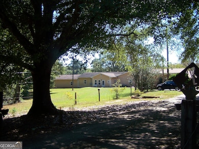 VIEW TO 2ND HOME AND SHOP