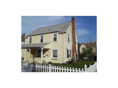Exterior Back. EXTERIOR BACK 4 PARKSIDE DRIVE