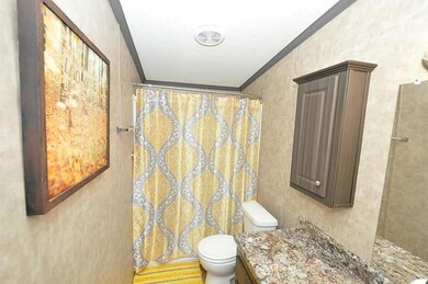 17601 Willow Pond Rd, Alvin, TX 77511 - photo 4