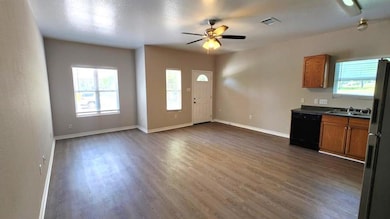 605 Martin Luther King Blvd unit A, Elgin, TX 78621 - photo 7
