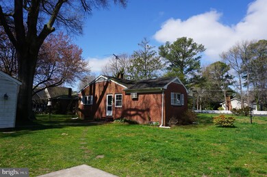 803 Calvert Ave, Saint Michaels, MD 21663 - photo 2