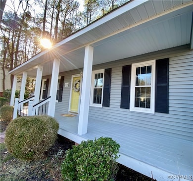 Full front porch