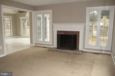 15101 Jennings Ln, Bowie, MD 20721 - photo 3