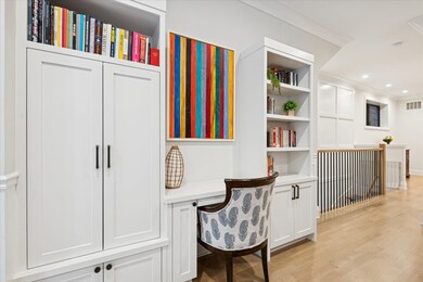 2727 N Kenmore Ave unit 1, Chicago, IL 60614 - photo 4