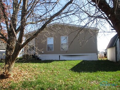 1924 Woodridge Crescent, Findlay, OH 45840 - photo 4