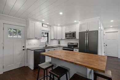 208 Parade Rd, Meredith, NH 03253 - photo 3