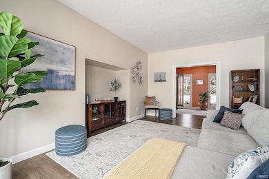 3815 Saint Andrews Place, Elkhart, IN 46517 - photo 4