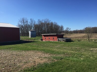 880 E 50 S, Knox, IN 46534 - photo 3