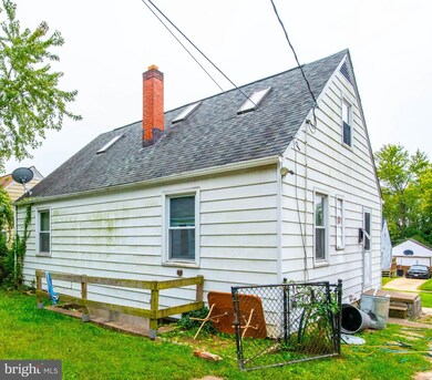 8717 Jenifer Rd, Parkville, MD 21234 - photo 4