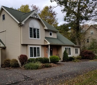 184 Maple Spring Dr, Kunkletown, PA 18058 - photo 4