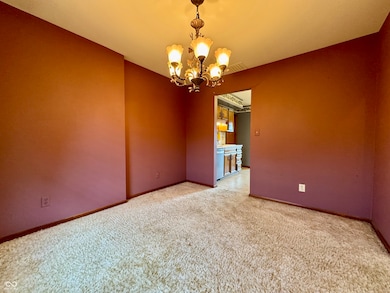 4515 W Mission Ct, Columbus, IN 47203 - photo 6