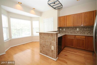 13028 Limestone Ct, Clifton, VA 20124 - photo 7