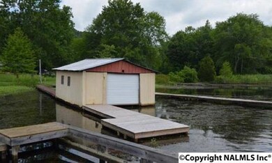 1125 Honeycomb Rd, Grant, AL 35747 - photo 3