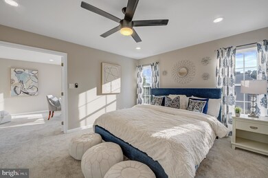 3 Quincy Manor Ln, Burlington, NJ 08016 - photo 2