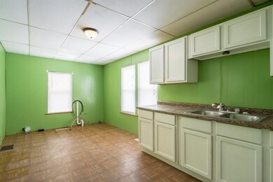 12217 Co Rd X37, Columbus Junction, IA 52738 - photo 6