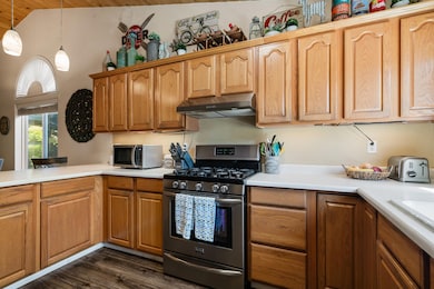 1224 N Modoc Ave, Medford-11