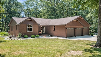 9153 E Us Highway 40, Effingham, IL 62401 - photo 2