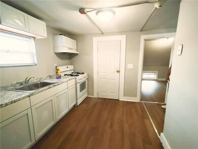 105 Central Ave unit 3, Pawtucket, RI 02860 - photo 6