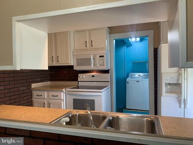 6718 Sykesville Rd, Sykesville, MD 21784 - photo 4