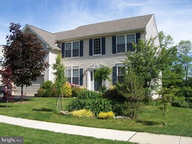 817 Windridge Ln, Downingtown, PA 19335 - photo 2