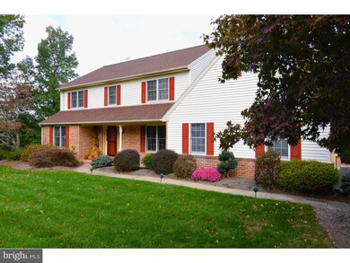 1685 Honeysuckle Ln, Pottstown, PA 19465 - photo 2