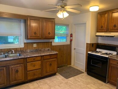 1714 E 21st St, Muncie, IN 47302 - photo 4