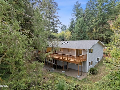 889 Olalla Rd, Toledo, OR 97391 - photo 5