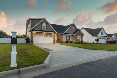 553 Brookfield Dr, Winterville, NC 28590 - photo 2