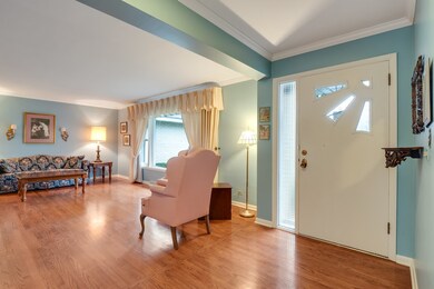 133 E Adams St, Elmhurst, IL 60126 - photo 5