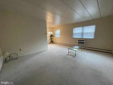 1 Radnor Dr unit C2, Newtown Square, PA 19073 - photo 3