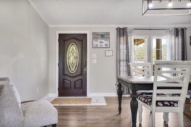 808EastBelairCourt-04