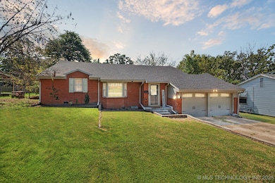 1504 E Comanche Ave, McAlester, OK 74501 - photo 2