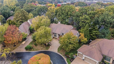 11348 El Monte Ct, Leawood, KS 66211 - photo 2