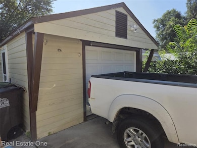 8279 Elm St, Taylor, MI 48180 - photo 6