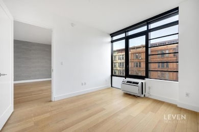 500 Waverly Ave unit 3-D, Brooklyn, NY 11238 - photo 3