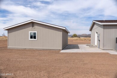 1415 W Carriage Ln, Paulden, AZ 86334 - photo 7