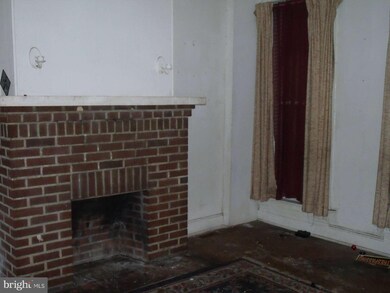718 Appleton St, Baltimore, MD 21217 - photo 5