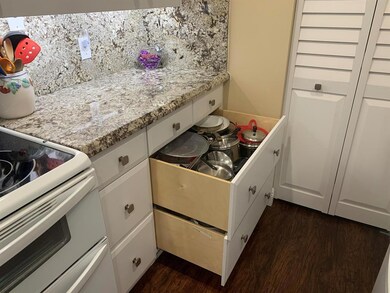 Open Kitchen