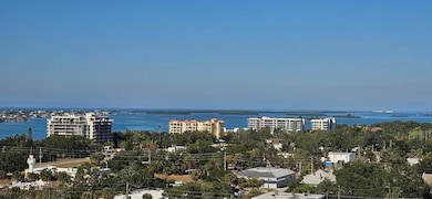 Station Square unit 1207, Clearwater, FL 33755 - photo 4