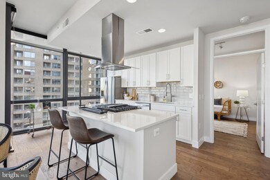 2000 Clarendon Blvd unit 505, Arlington, VA 22201 - photo 4