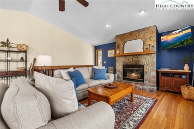 101 Doe Ln, Beech Mountain, NC 28604 - photo 6