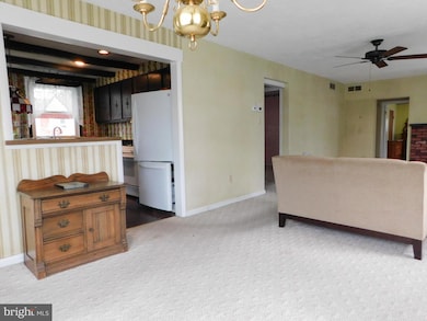 1448 W James St, Norristown, PA 19403 - photo 6