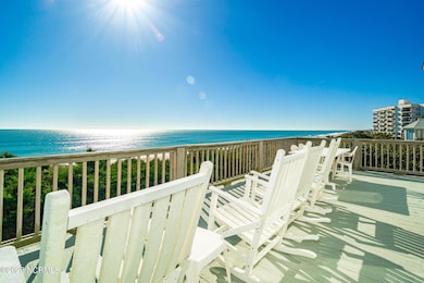 Stunning views from waterside decks