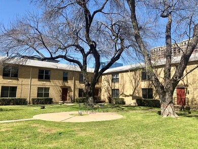 4845 N Central Expy unit A, Dallas, TX 75205 - photo 2